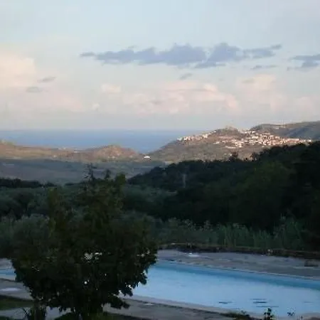 Landgut Mit Blick Auf Wasser By Interhome Lejlighed