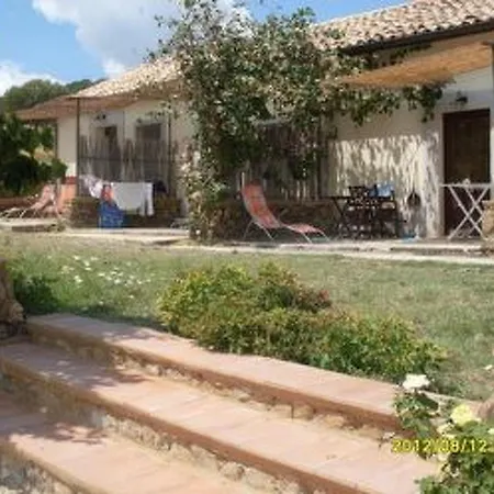 Landgut Mit Blick Auf Wasser By Interhome * Girifalco