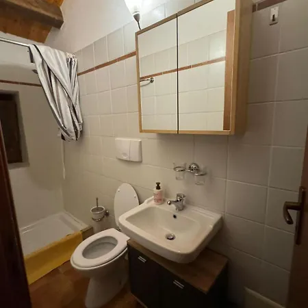 아파트 Landgut Mit Blick Auf Wasser By Interhome
