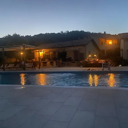 Landgut Mit Blick Auf Wasser By Interhome 아파트