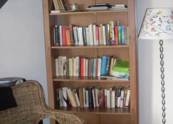 Landgut Mit Blick Auf Wasser By Interhome Lejlighed Girifalco