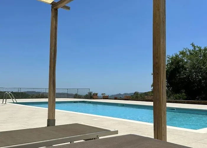 Landgut Mit Blick Auf Wasser By Interhome Lejlighed Girifalco